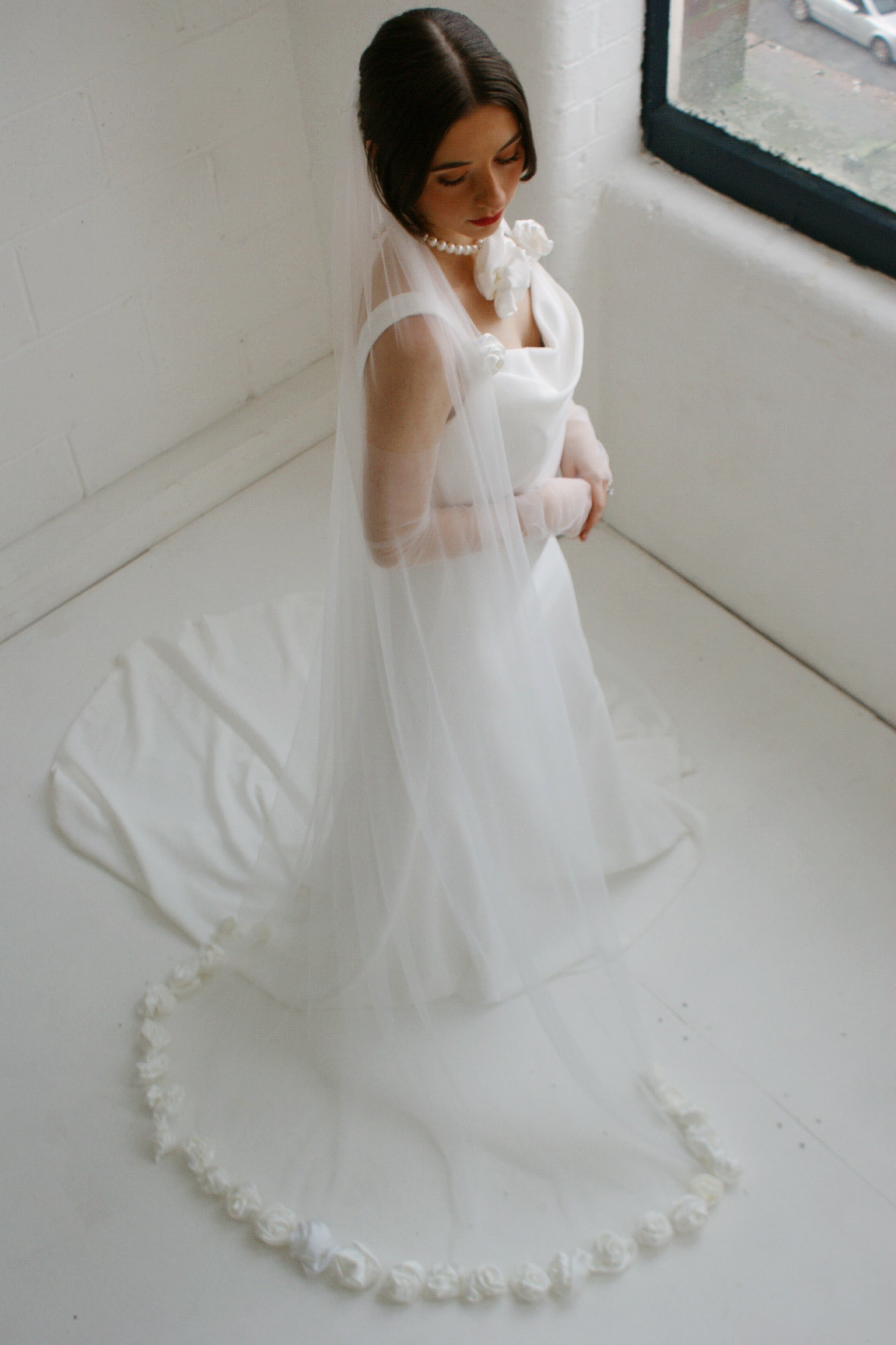 Luxury Handmade Rose Wedding Veil - Velo Bianco