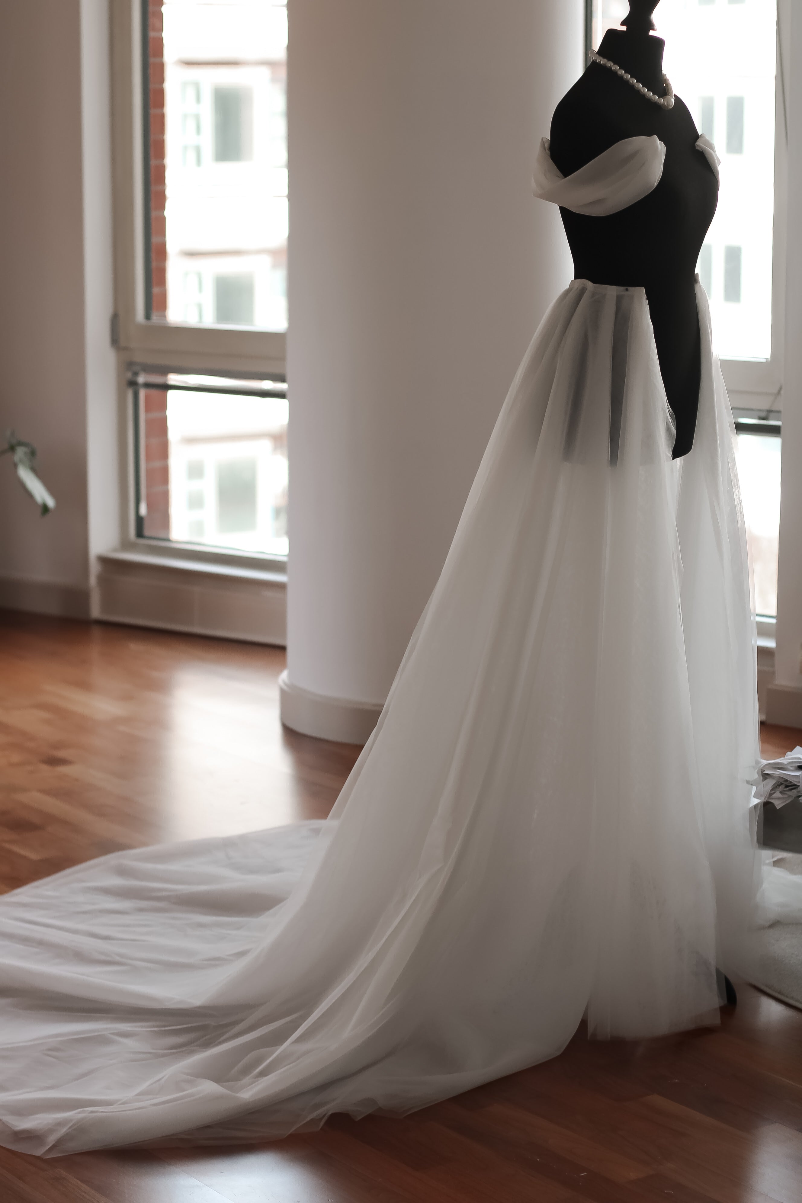 Extra Layered Tulle Overskirt - Velo Bianco