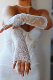 Scallop Edge Lace Wedding Sleeves
