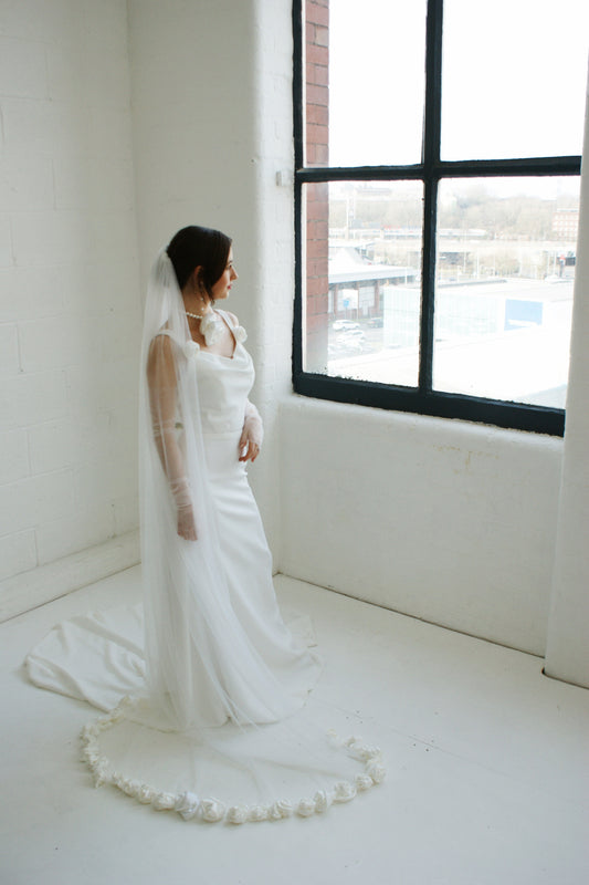 Luxury Handmade Rose Wedding Veil - Velo Bianco
