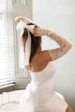Charlotte French Lace Bridal Bow - Velo Bianco
