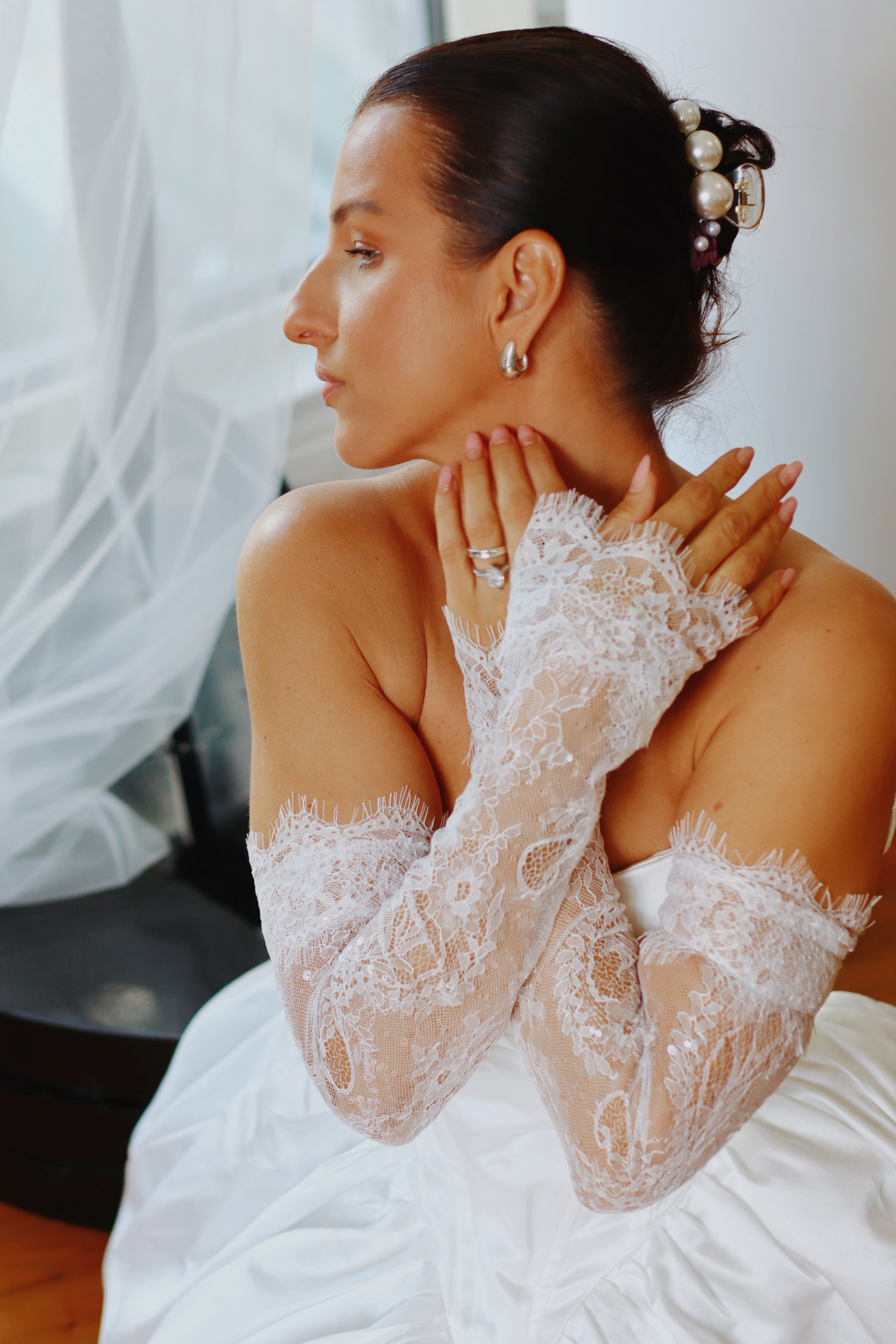 Luxury Detachable Lace Wedding Sleeves with Sequins