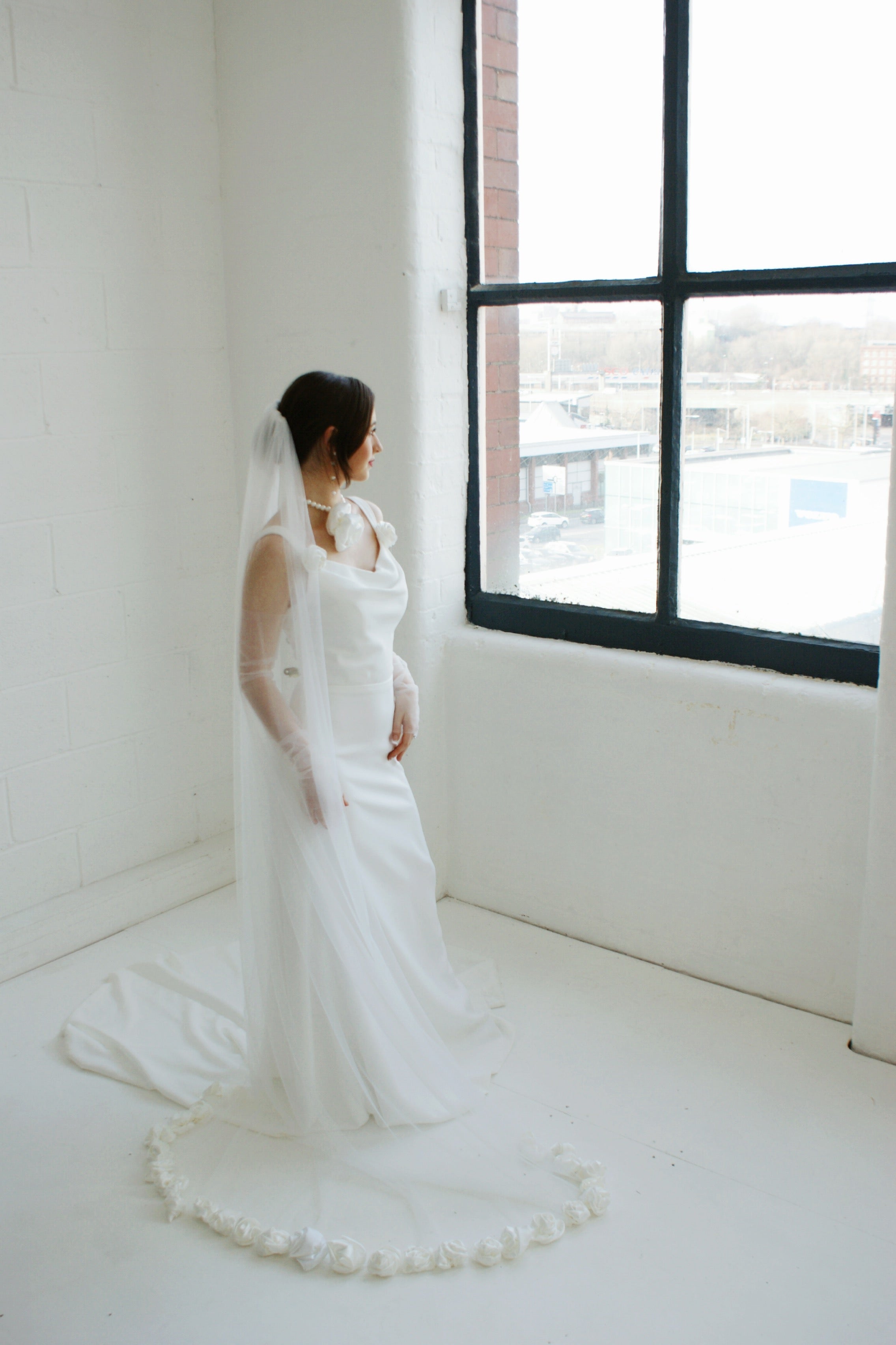 Luxury Handmade Rose Wedding Veil - Velo Bianco