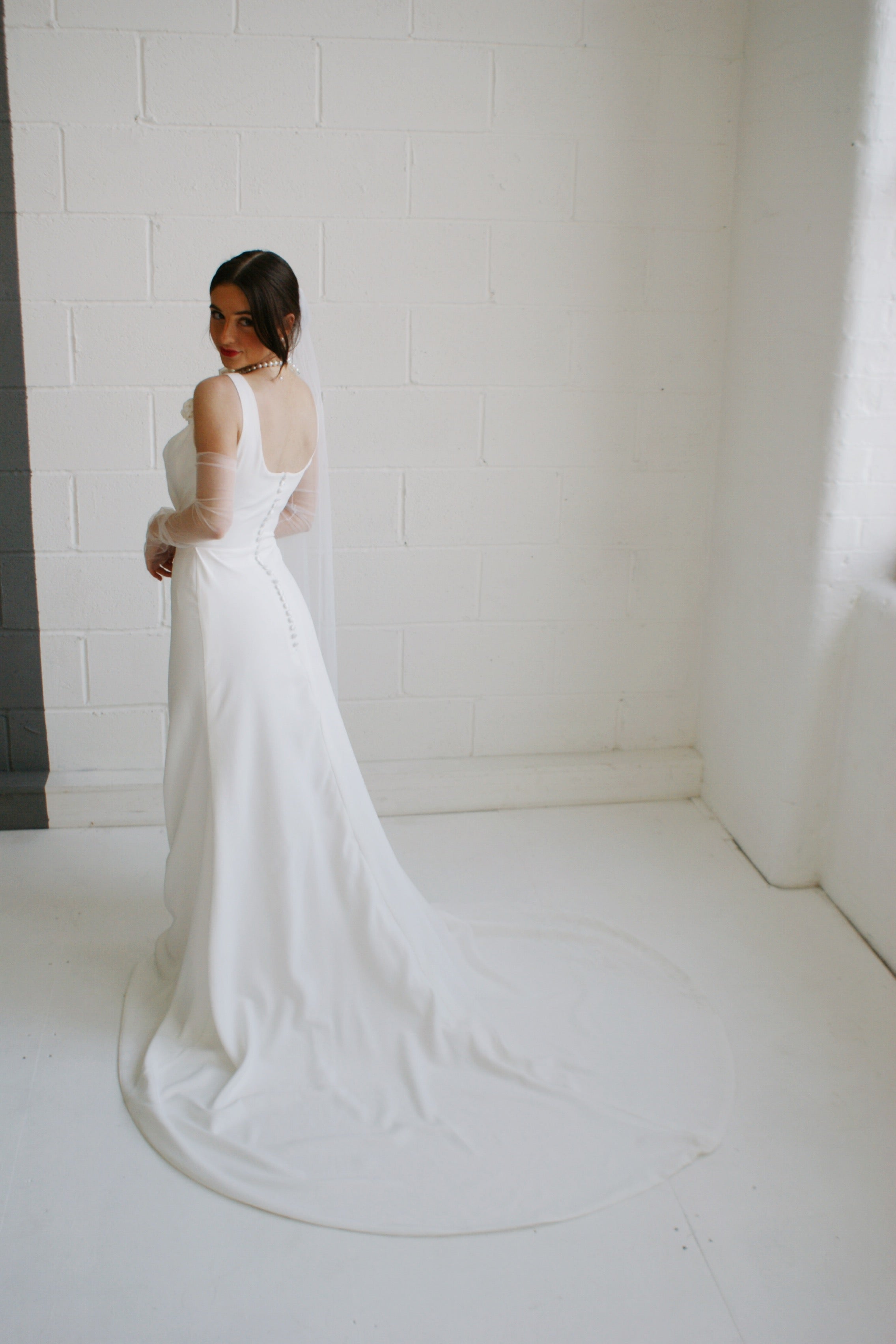 Rosa Crepe Bridal Gown - Velo Bianco
