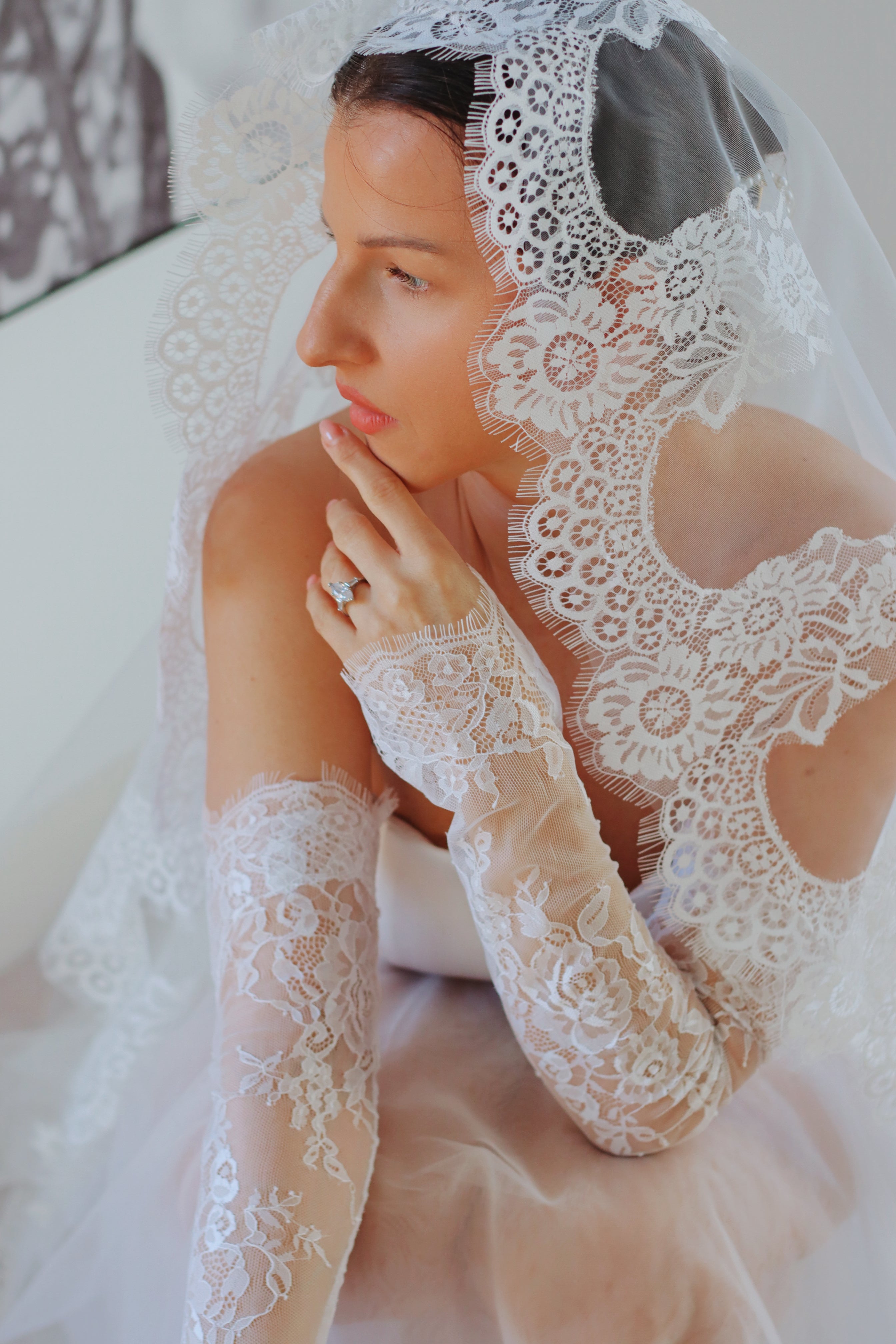 French Lace Scallop Bridal Sleeves