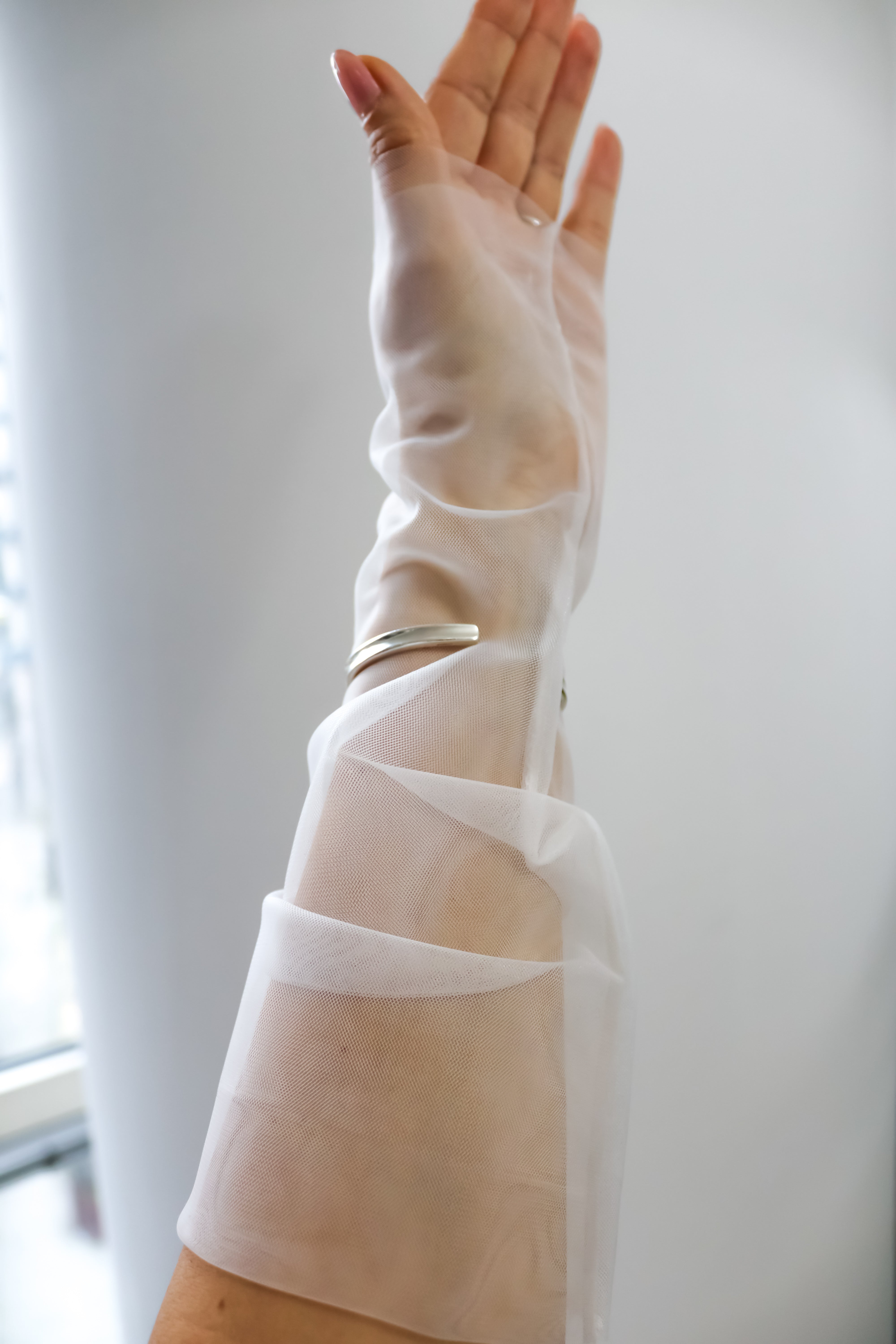 Short Fingerless Wedding Gloves