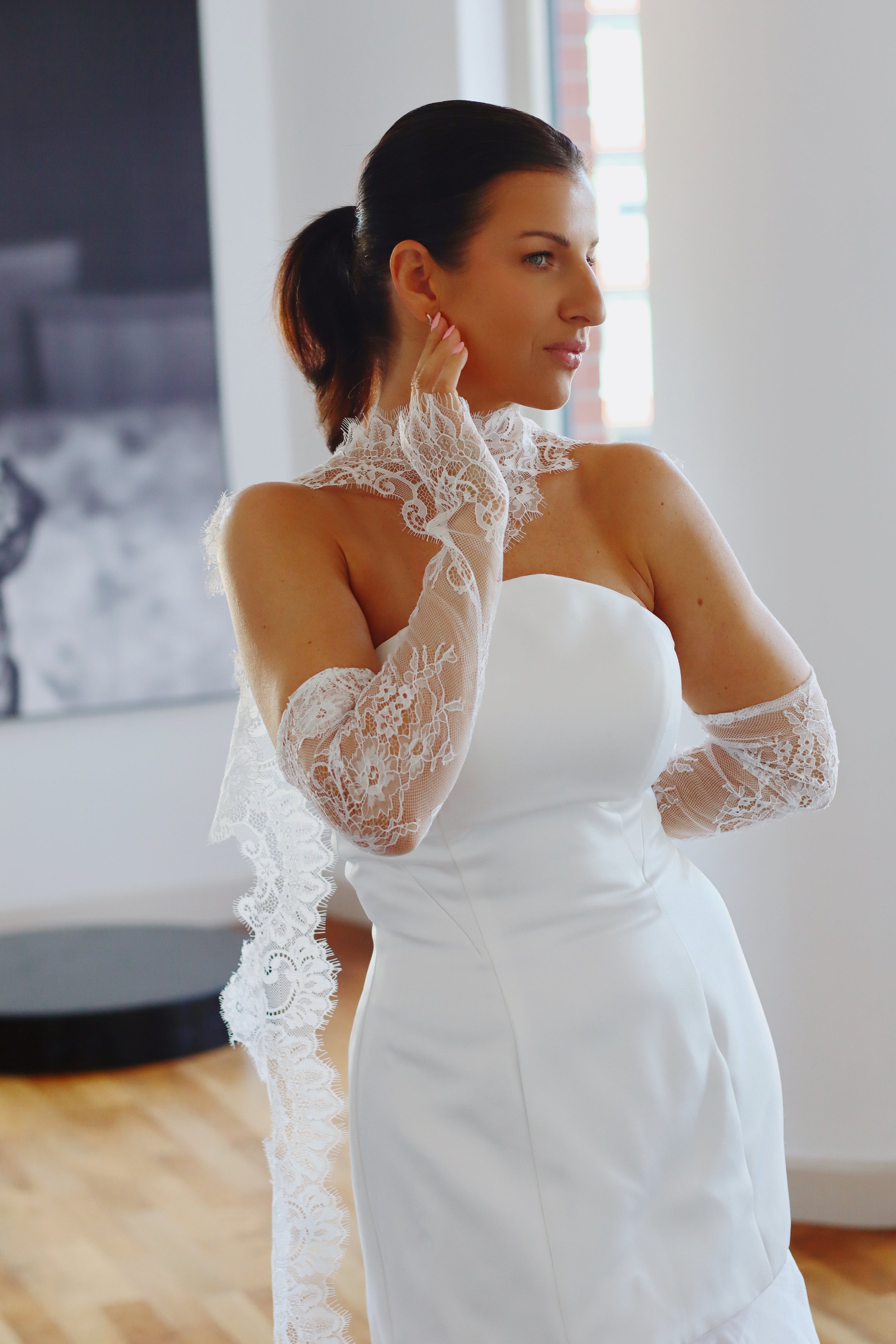 Chantilly Lace Bridal Scarf