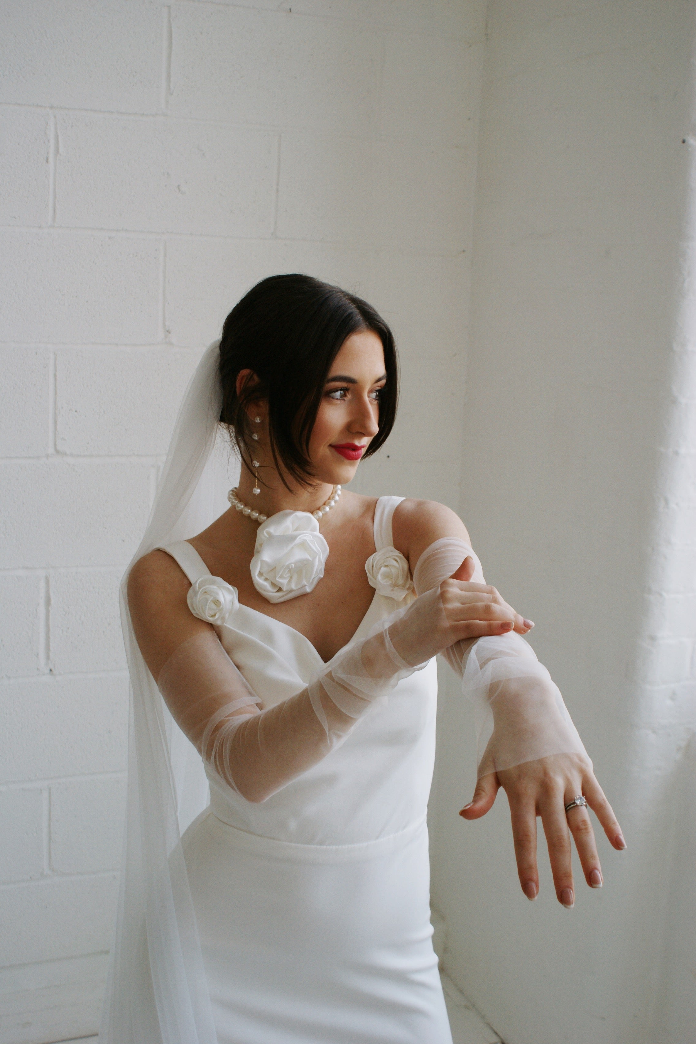 Rosa Crepe Bridal Gown - Velo Bianco