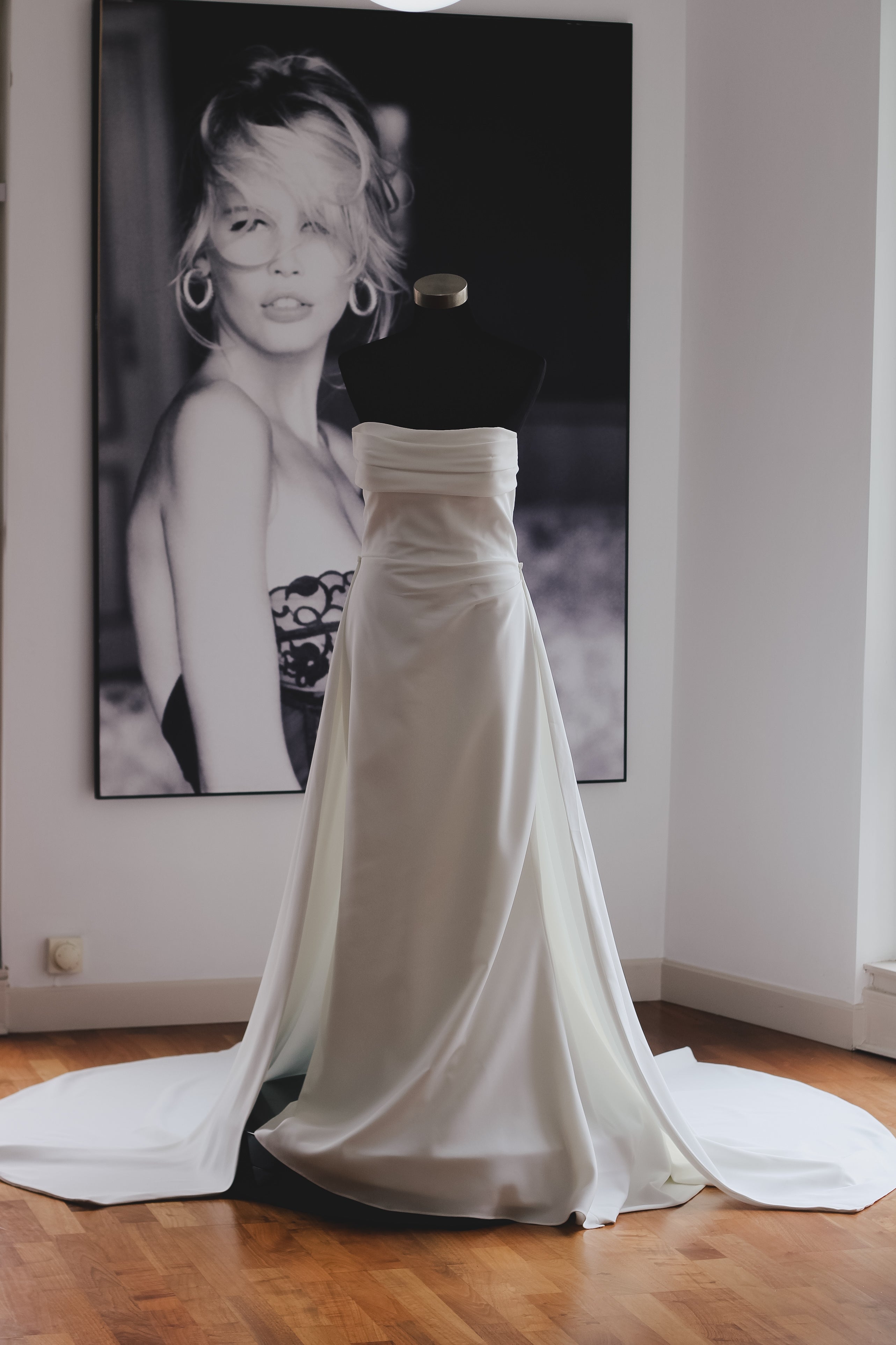 Rose Square Neckline Bridal Dress