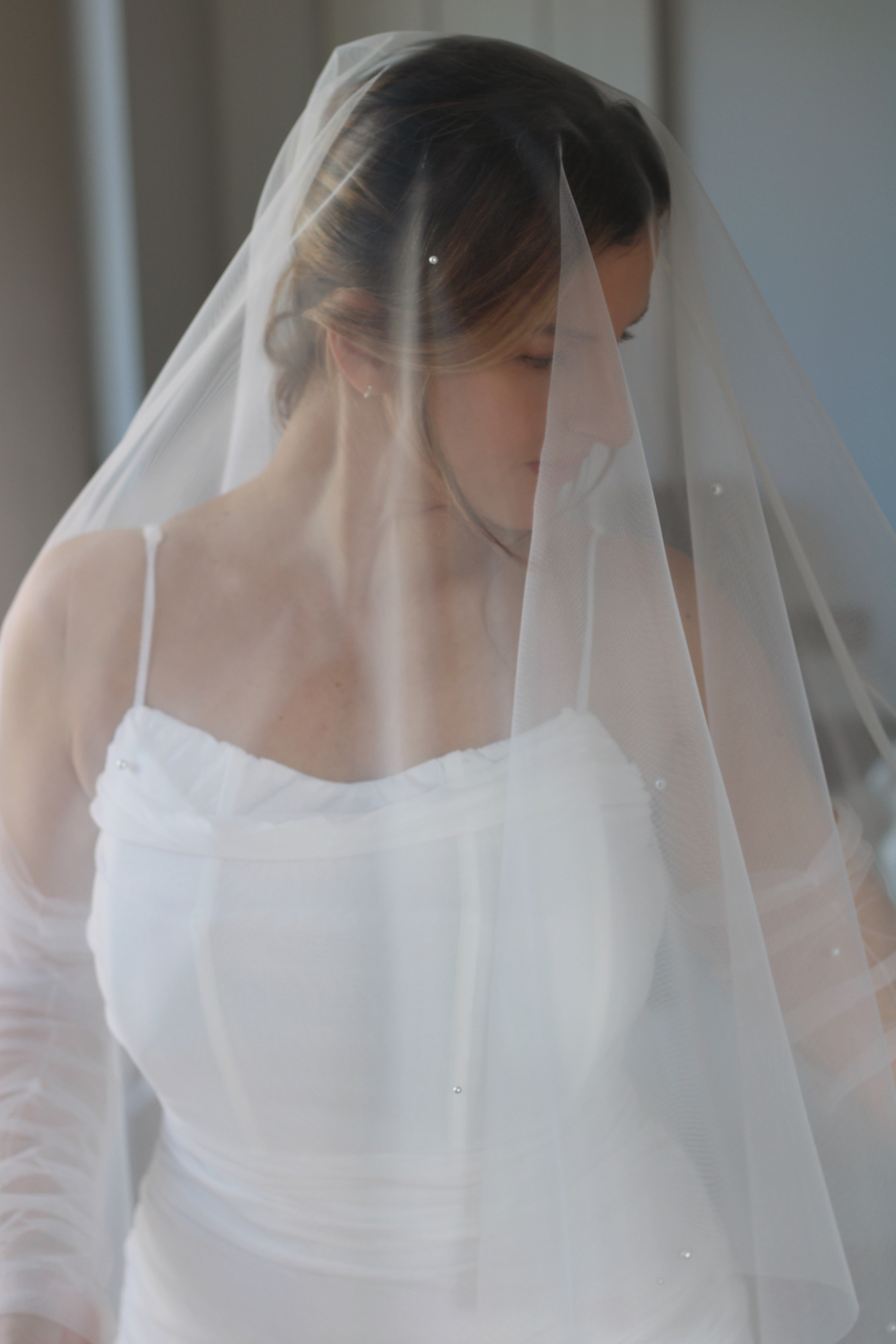 Pearl Tulle Drop Wedding Veil - Velo Bianco