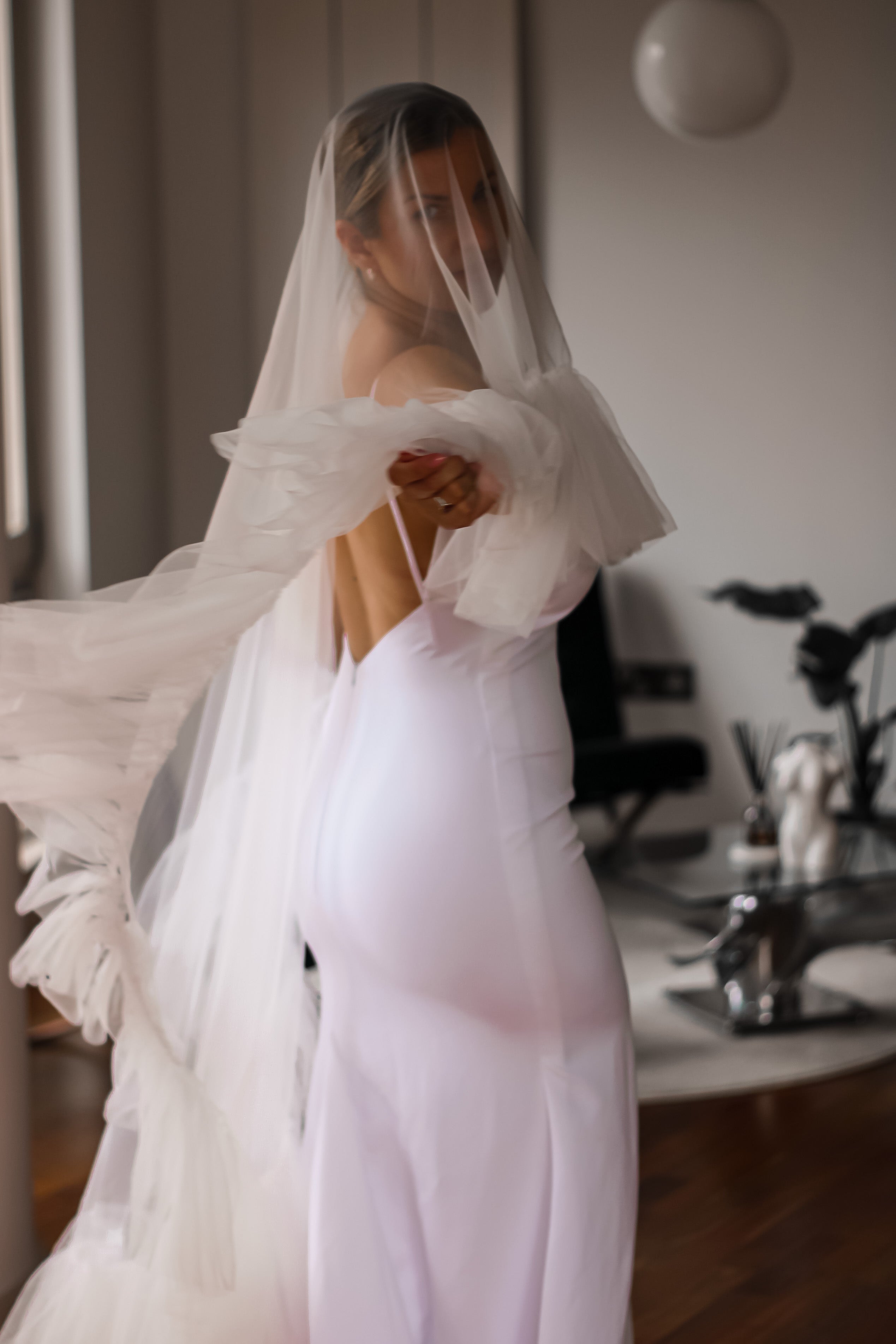 Waltz Ruffled Wedding Veil - Velo Bianco