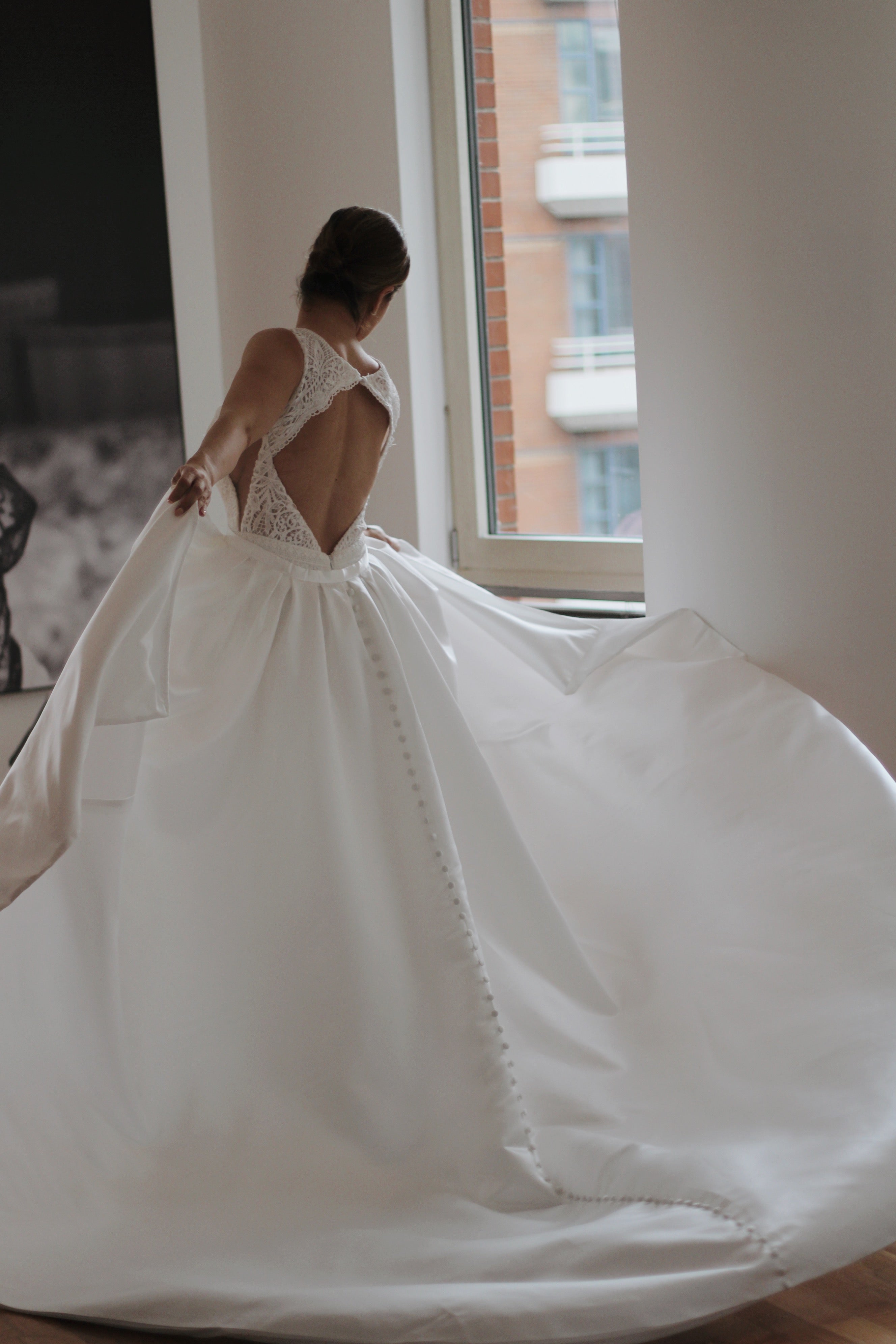 Luxury Satin Bridal Overskirt - Velo Bianco
