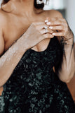 Fingerless Black Glitter Bridal Gloves - Velo Bianco