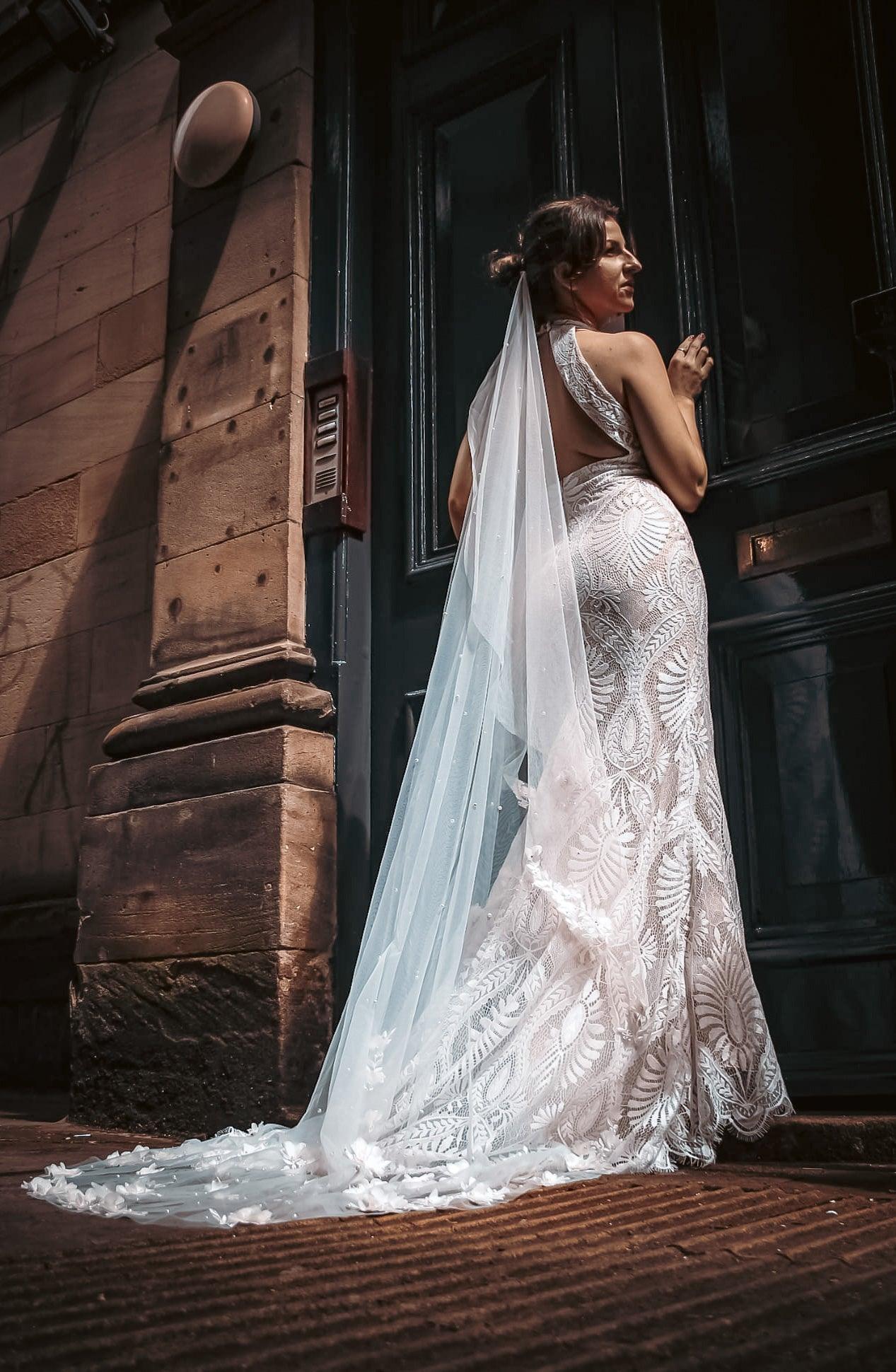 Floral 3D Cathedral Wedding Veil - Velo Bianco