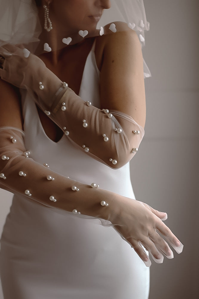 White Tulle Bridal Gloves - Velo Bianco