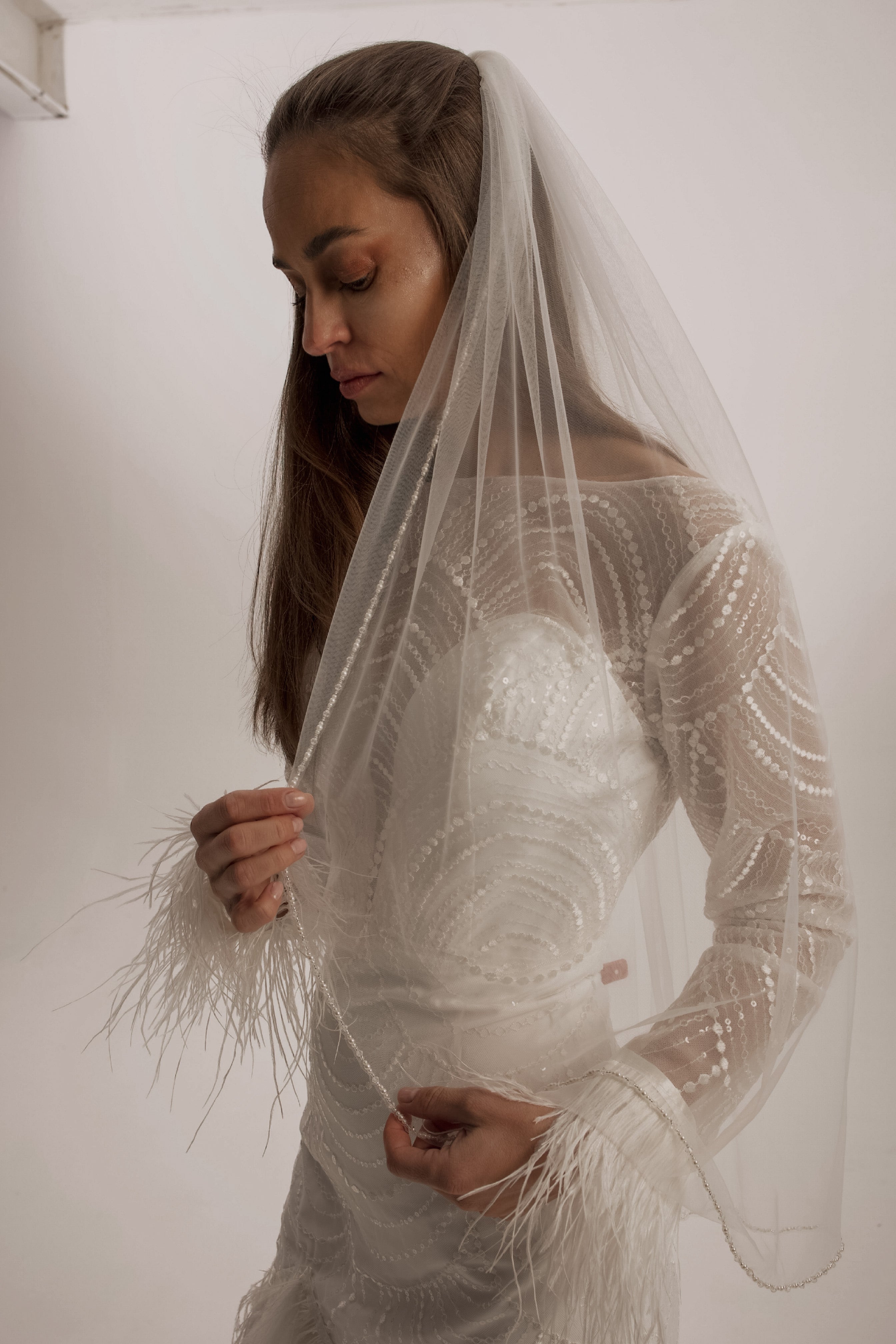 Luxury Fingertips Wedding Veil - Velo Bianco