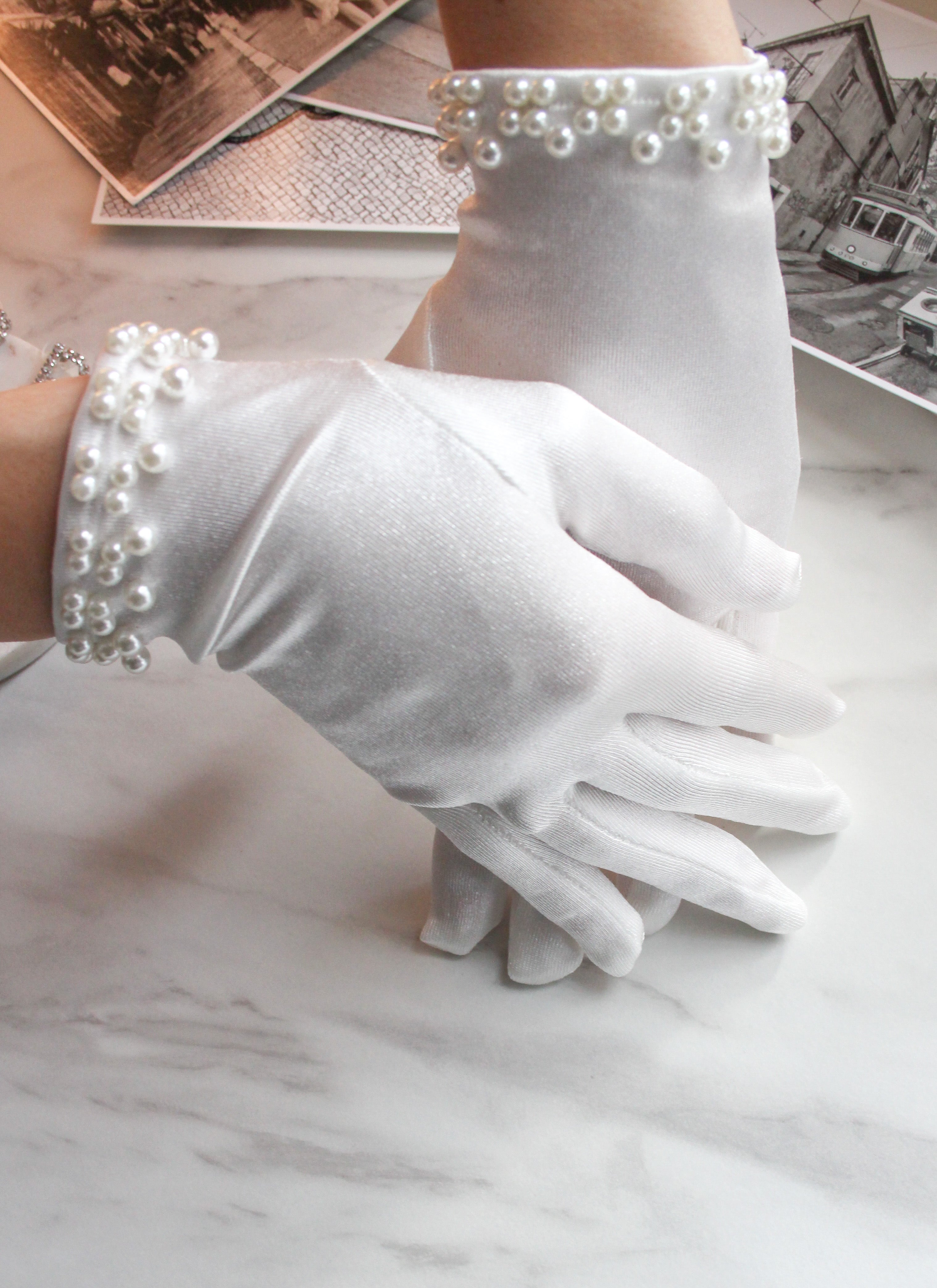 White Satin Bridal Gloves - Velo Bianco