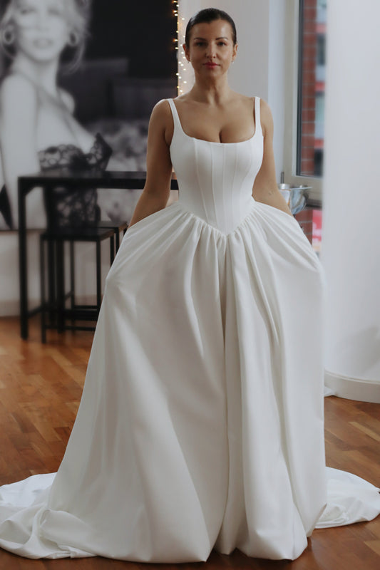 Hope ~ Sample Basque Waist Crepe Wedding Dress