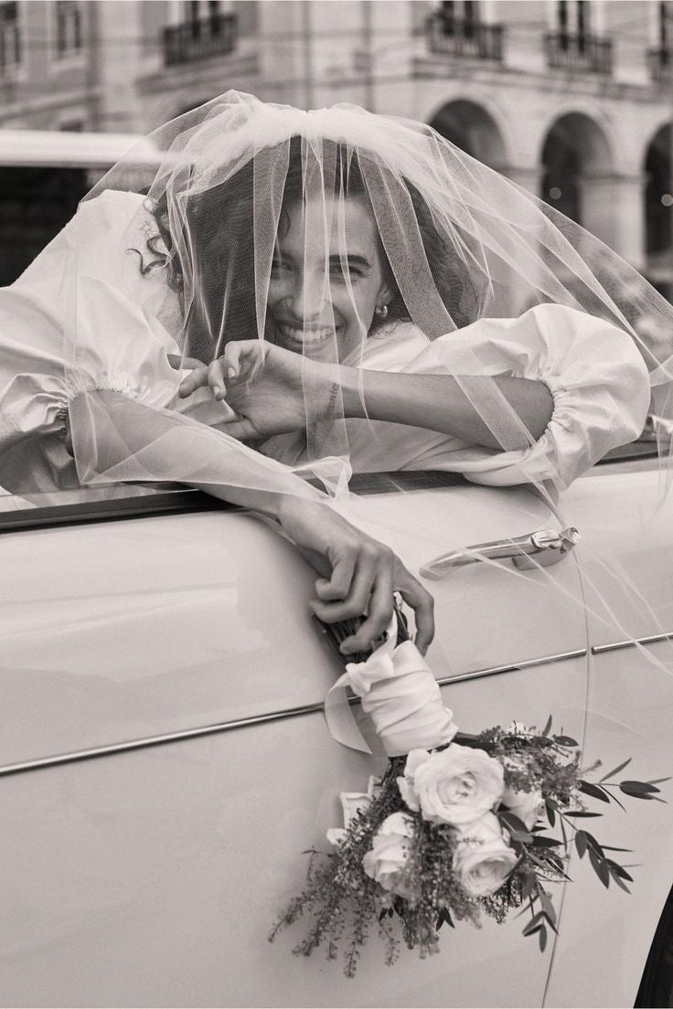 Affordable Elegance: A Guide to Cheap Wedding Dresses - Velo Bianco