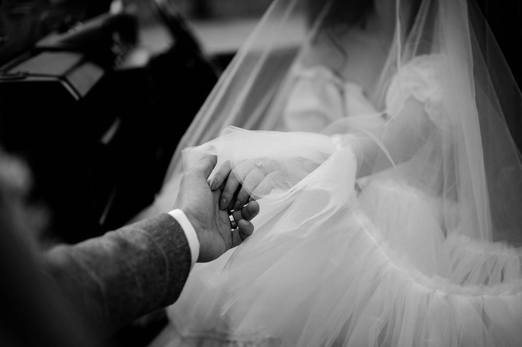 Flattering Elegance: Powerfully Beautiful Plus Size Wedding Dresses - Velo Bianco