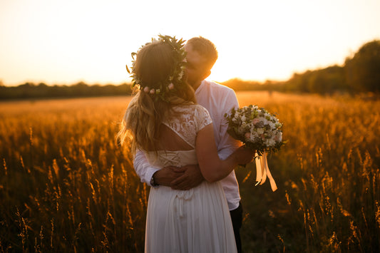 Unveiling Boho Elegance: Discover Your Ideal Wedding Dress - Velo Bianco
