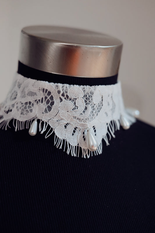 Lace Bridal Choker with Drop Pearls