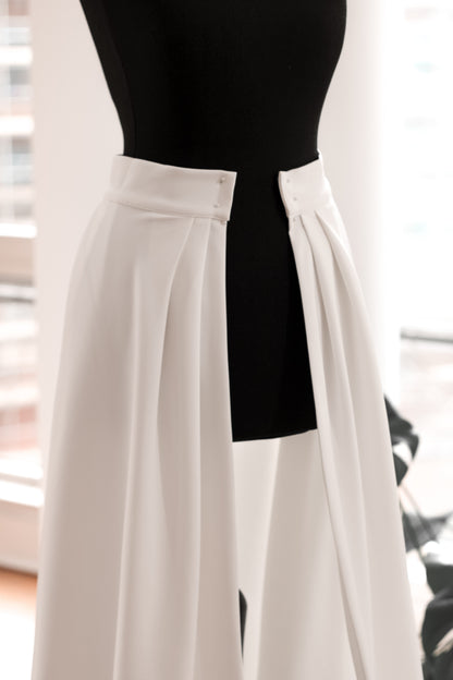 Luxury Detachable Crepe Overskirt - Velo Bianco