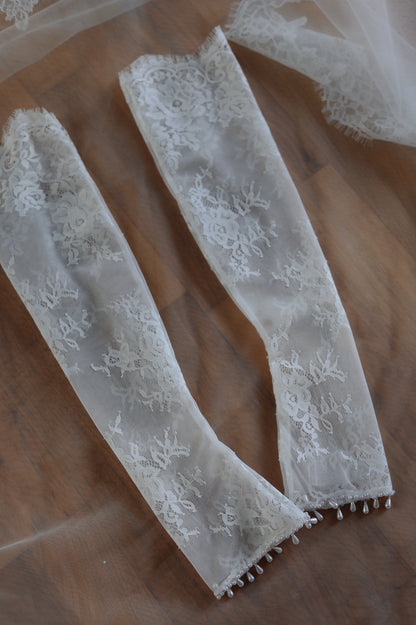 Luxury Detachable Lace Wedding Sleeves with Pearl Trim