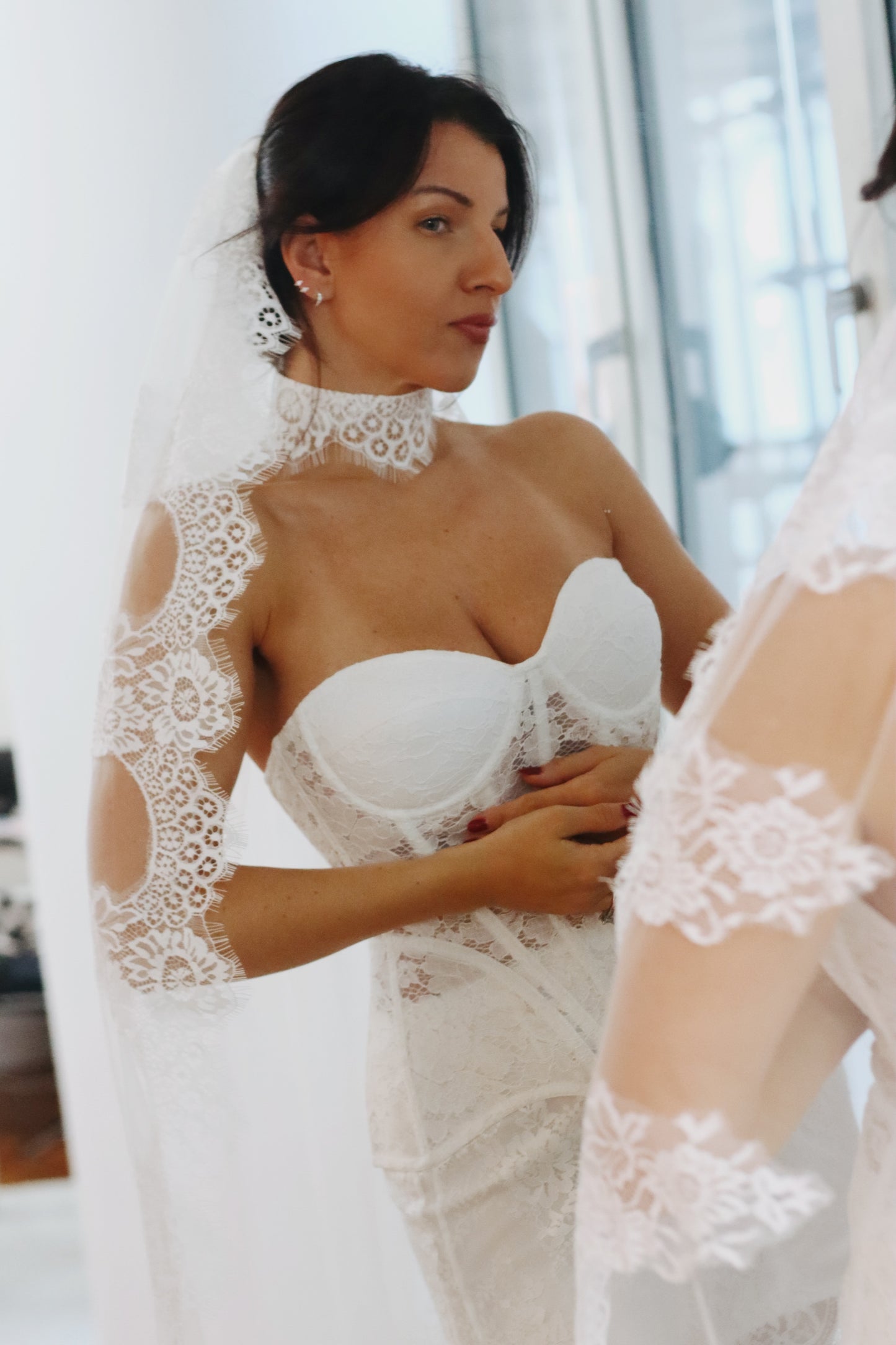 Chantilly Lace Bridal Choker