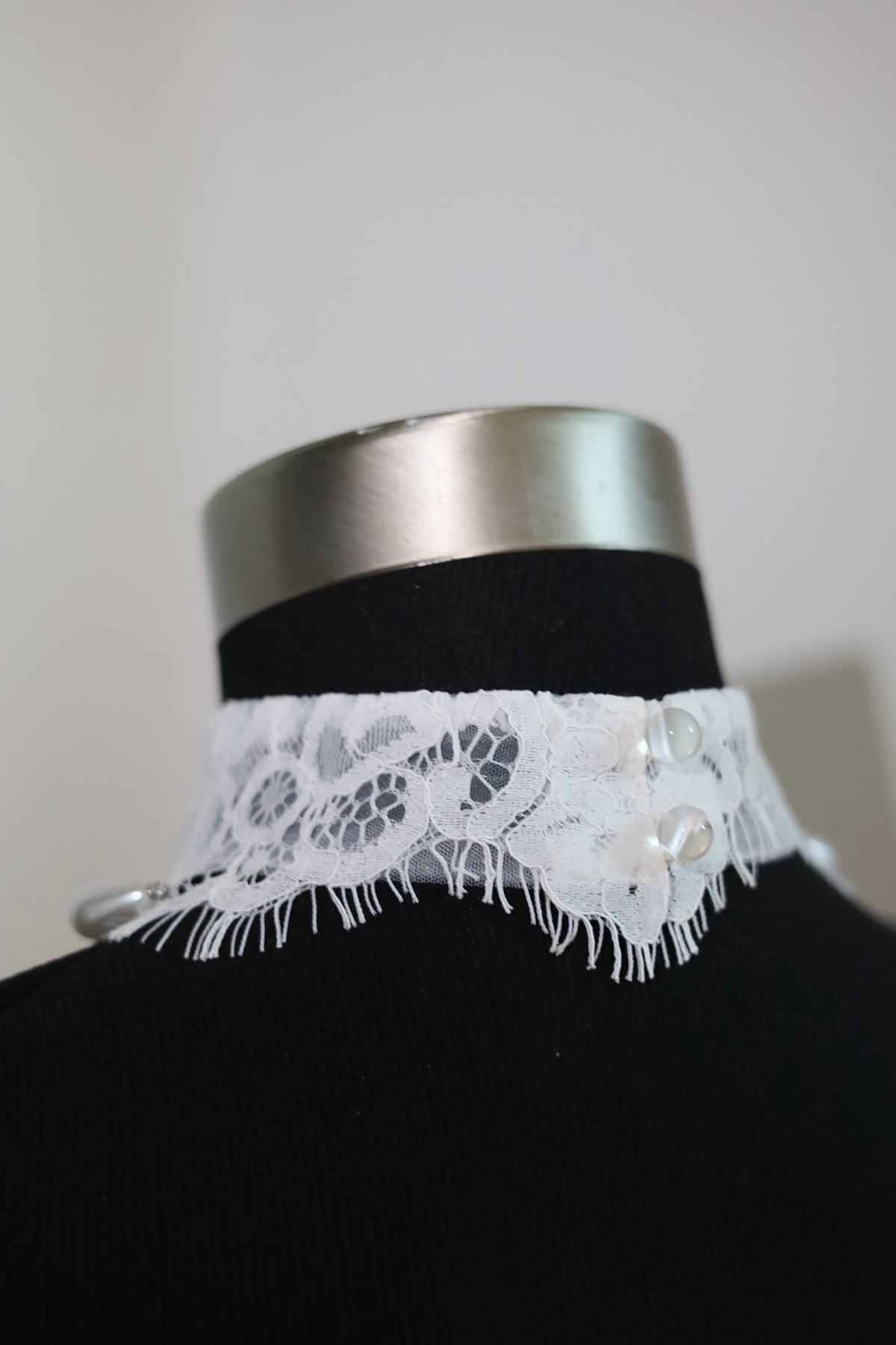 Lace Bridal Choker with Drop Pearls