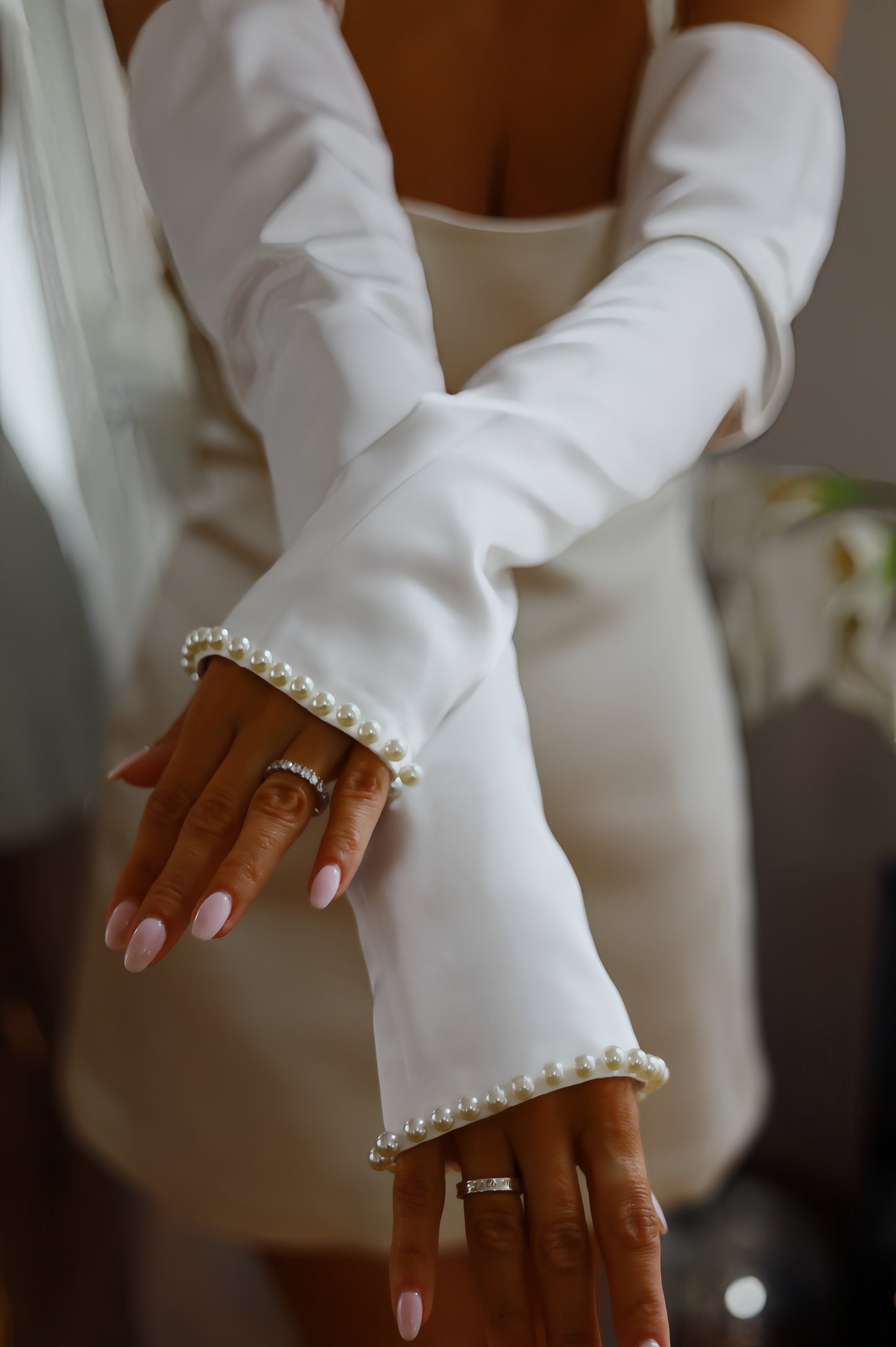 Detachable Satin Bridal Sleeves with Pearls