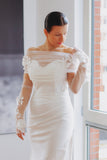 Luxury Bridal Shawl with Lace Appliqué and Fingerless wedding sleeves