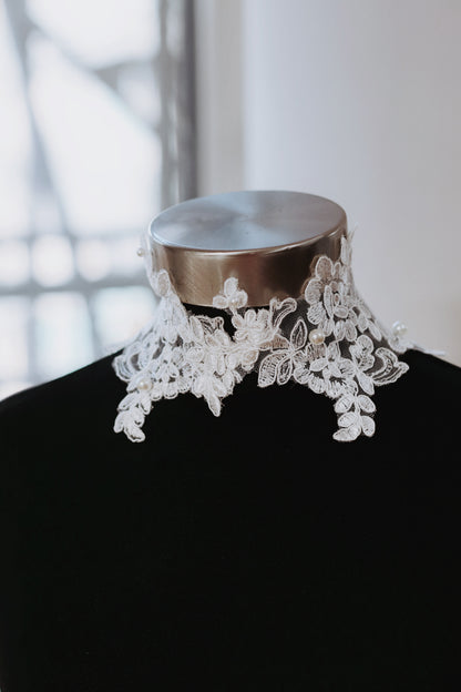 Luxury Lace Bridal Choker
