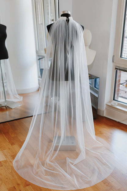 Elegant Tulle Cape with Pearl Choker