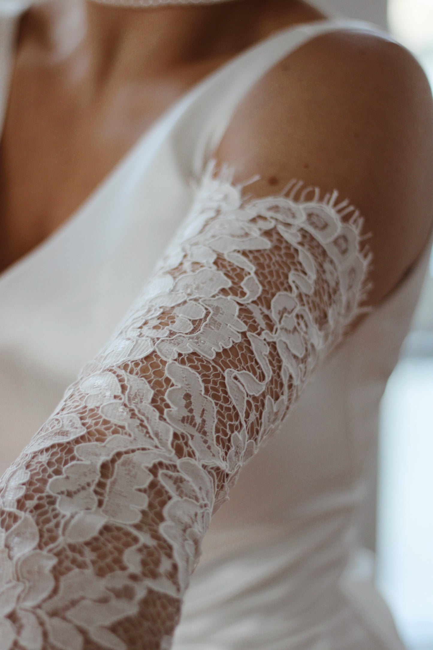 Detachable Lace Bridal Sleeves