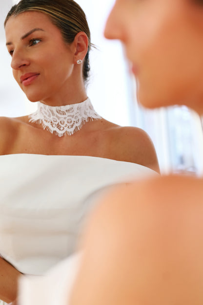 Ivory white lace bridal choker 