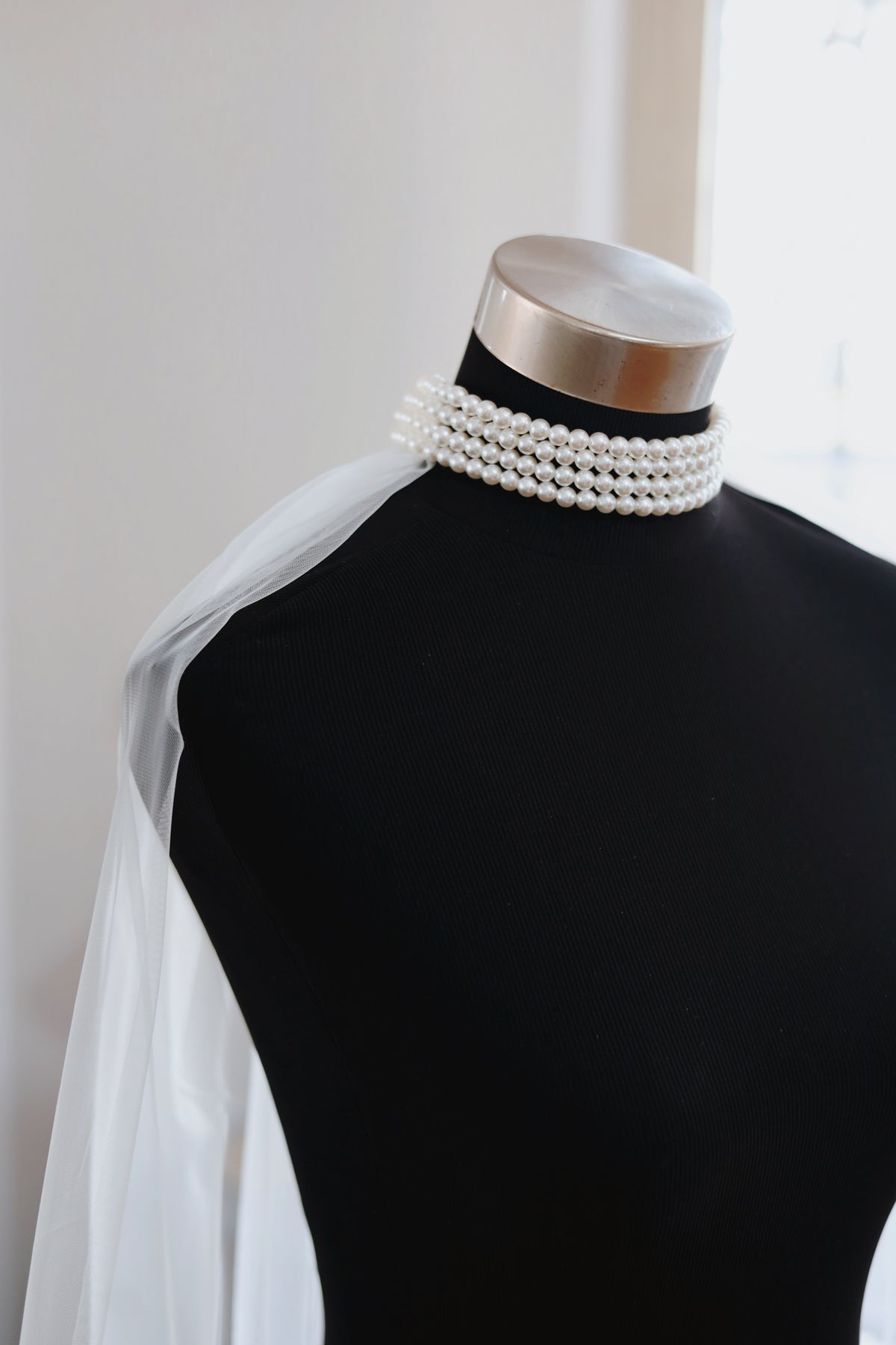 Elegant Tulle Cape with Pearl Choker