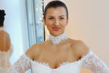 Vintage Style Chantilly Lace Bridal Choker with Pearls