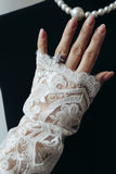 Short Lace Wedding Cuffs