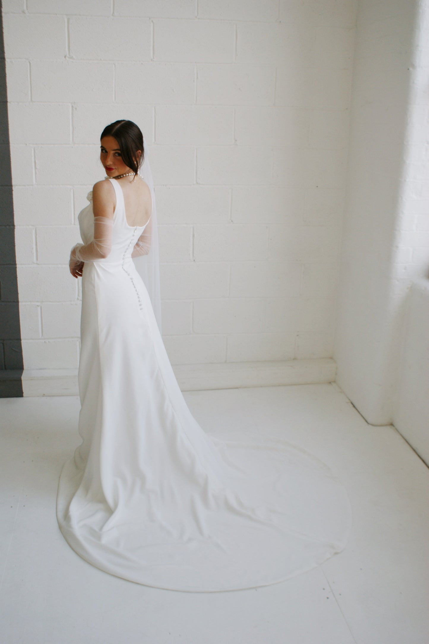 Rosa Crepe Bridal Gown - Velo Bianco