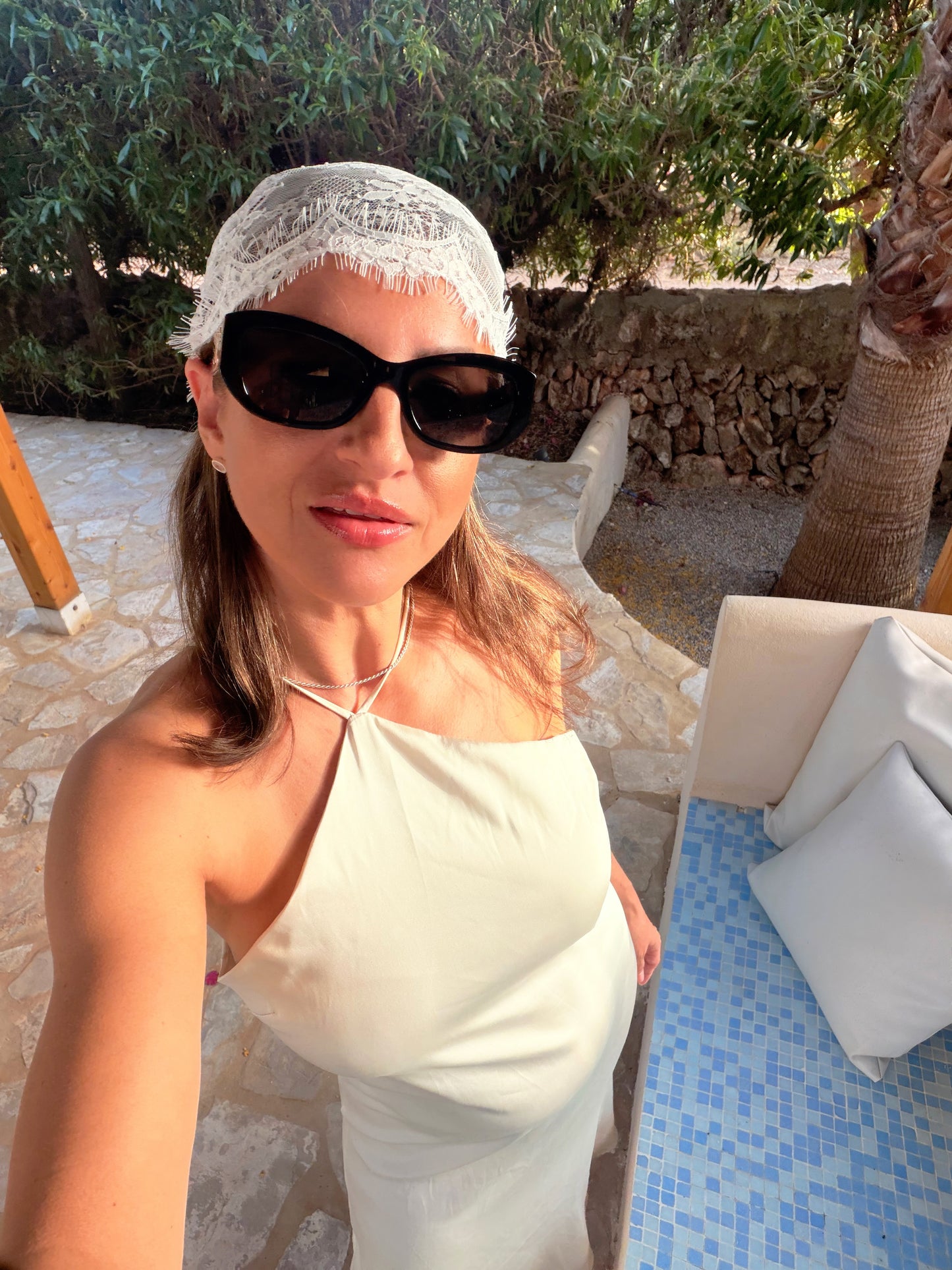 Chantilly Lace Headscarf with Lace Trim