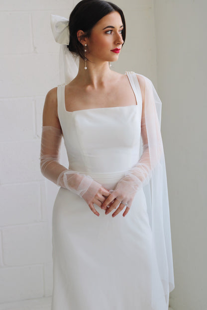 Perla Crepe Bridal Gown - Velo Bianco
