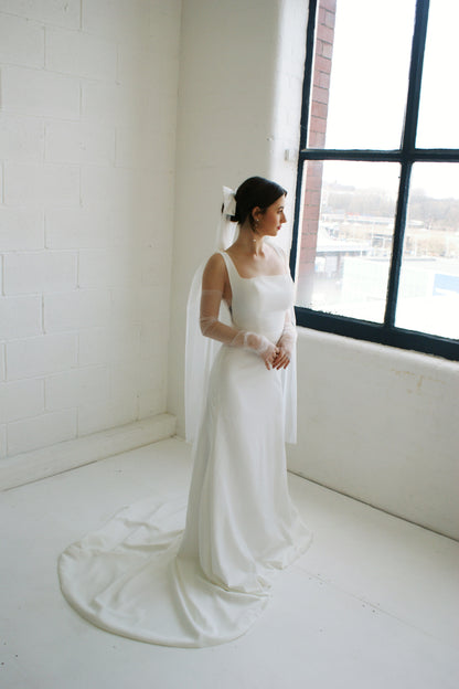 Perla Crepe Bridal Gown - Velo Bianco