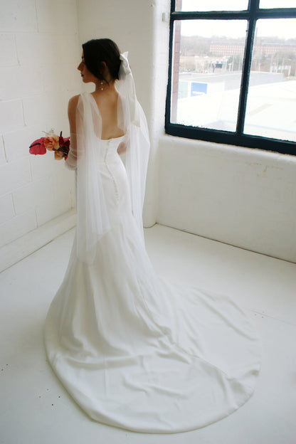 Perla Crepe Bridal Gown - Velo Bianco