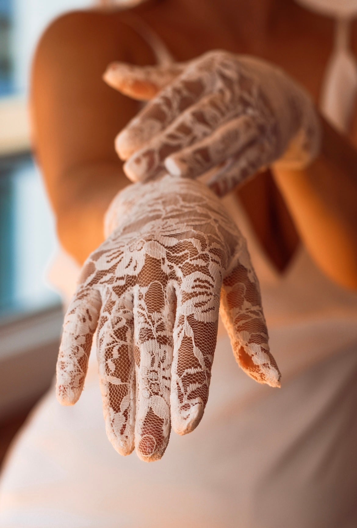 White Lace Bridal Gloves