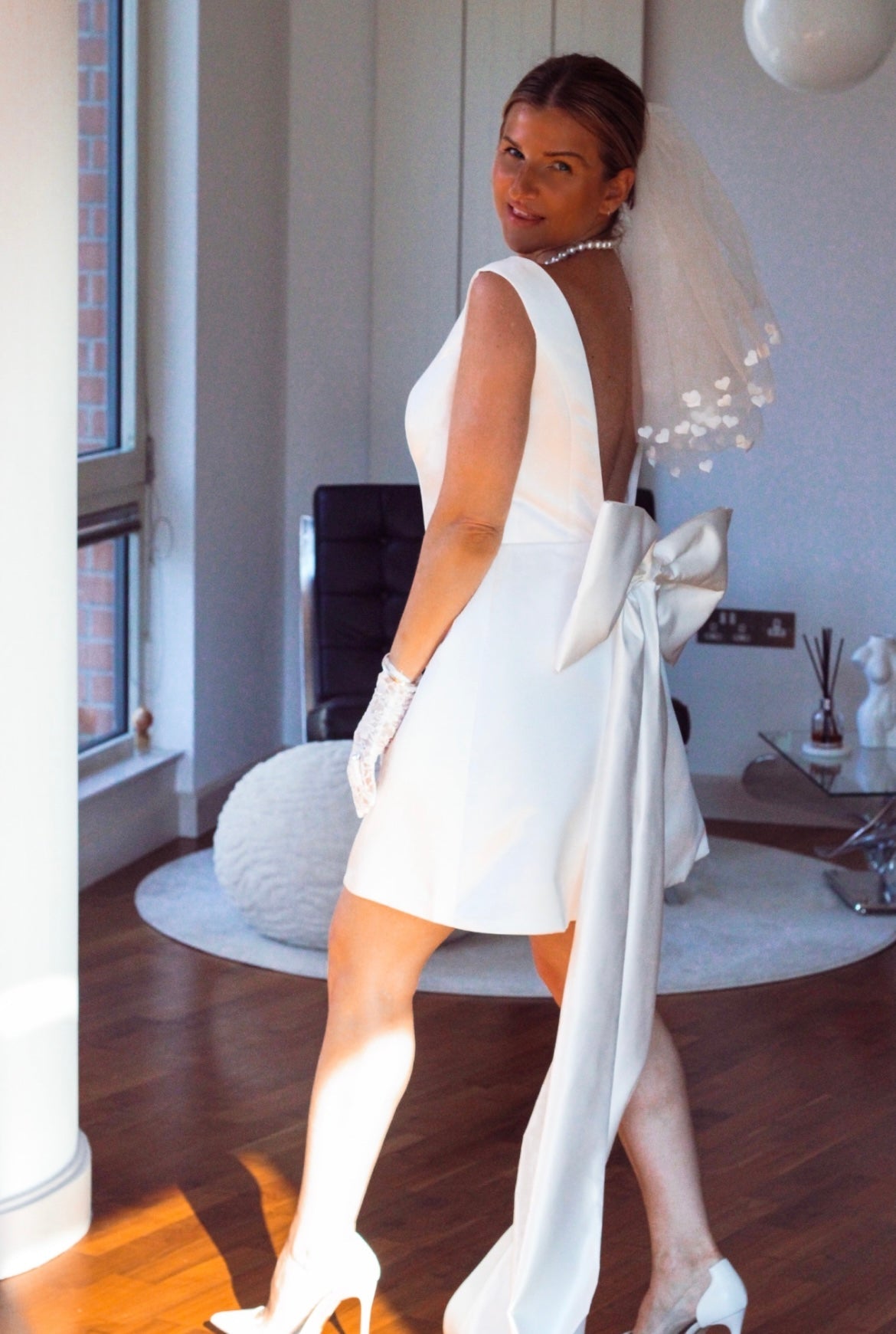 Sample Bow Mini Wedding Dress