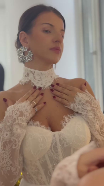 Ivory Chantilly Lace Bridal Choker with Pearls