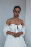 Sample - Kimi Bridal Gown with detachable sleeves