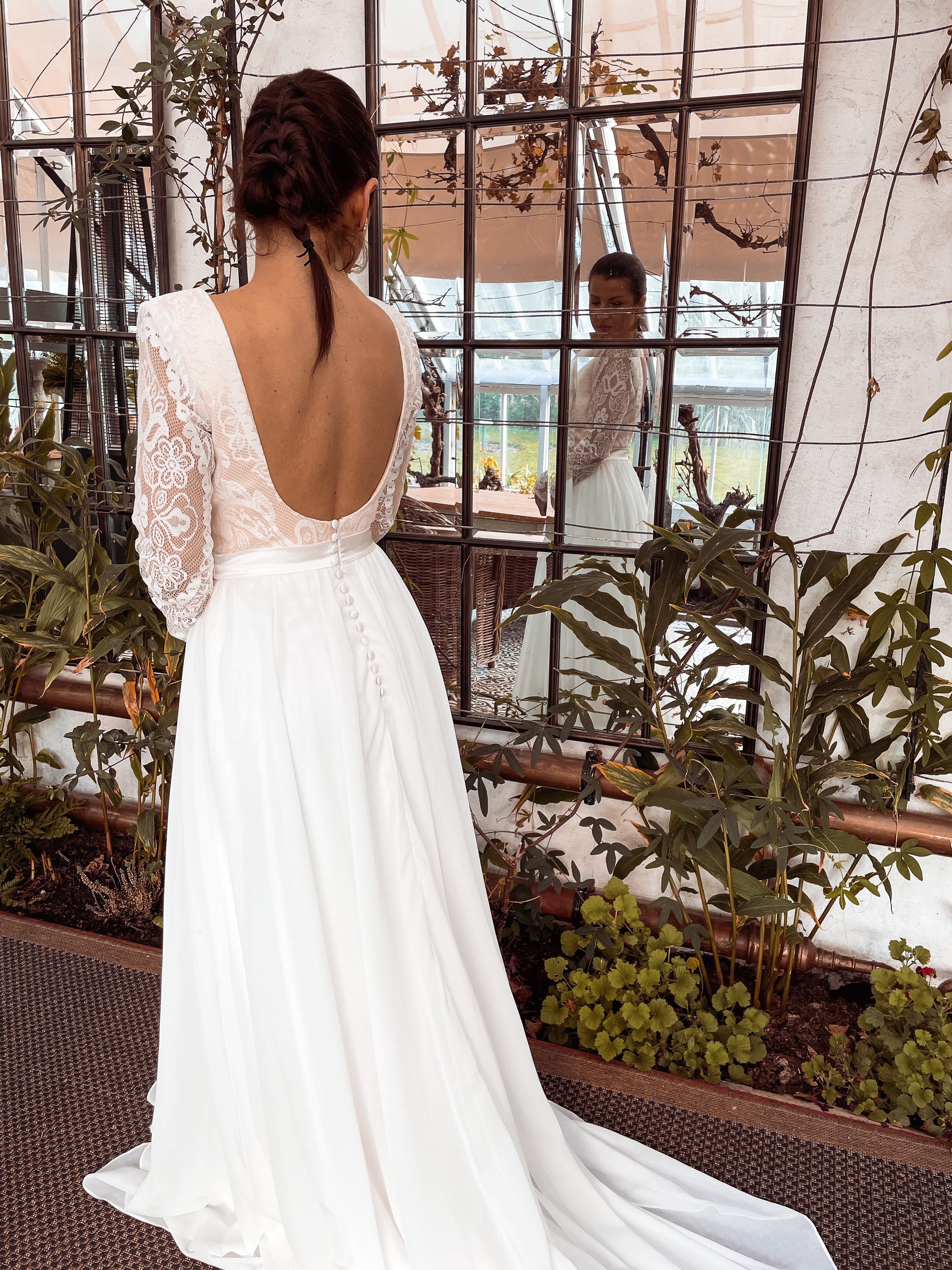 Bohemian Lace Wedding Dress